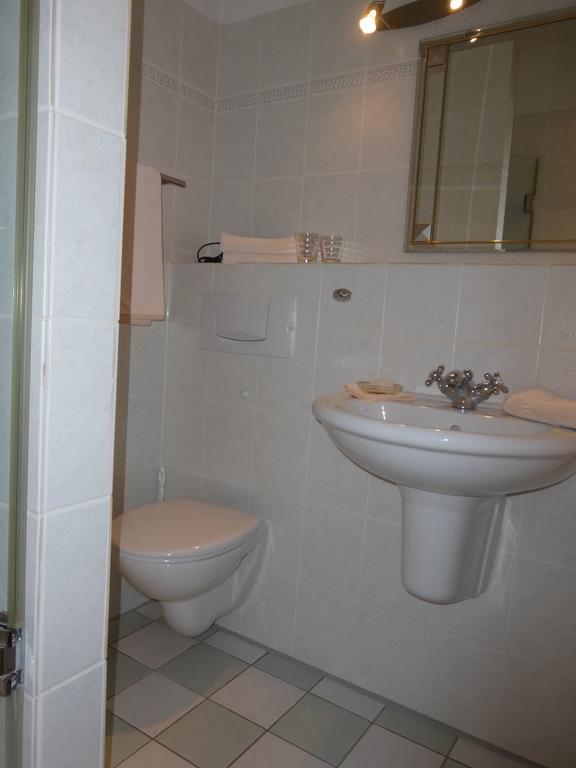 Hotel Villa Tosca Хановер Екстериор снимка